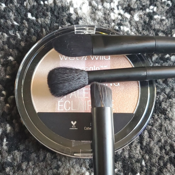 Highlighter with New Brushes - Picture 3 of 5